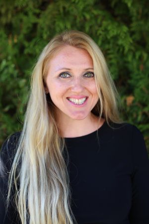 Pythagoras Academy Teacher Yanina Vihovska