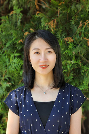 Pythagoras Academy Teacher Linda Yan