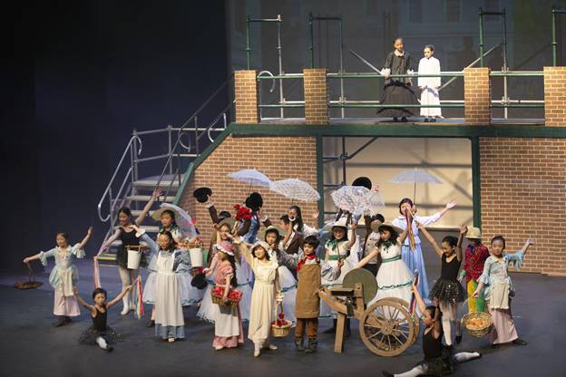 Pythagoras Academy’s production of Oliver! is being celebrated by professional musical director Mr. Dun Li, and will be performing for everyone again in Beijing and Shenzhen